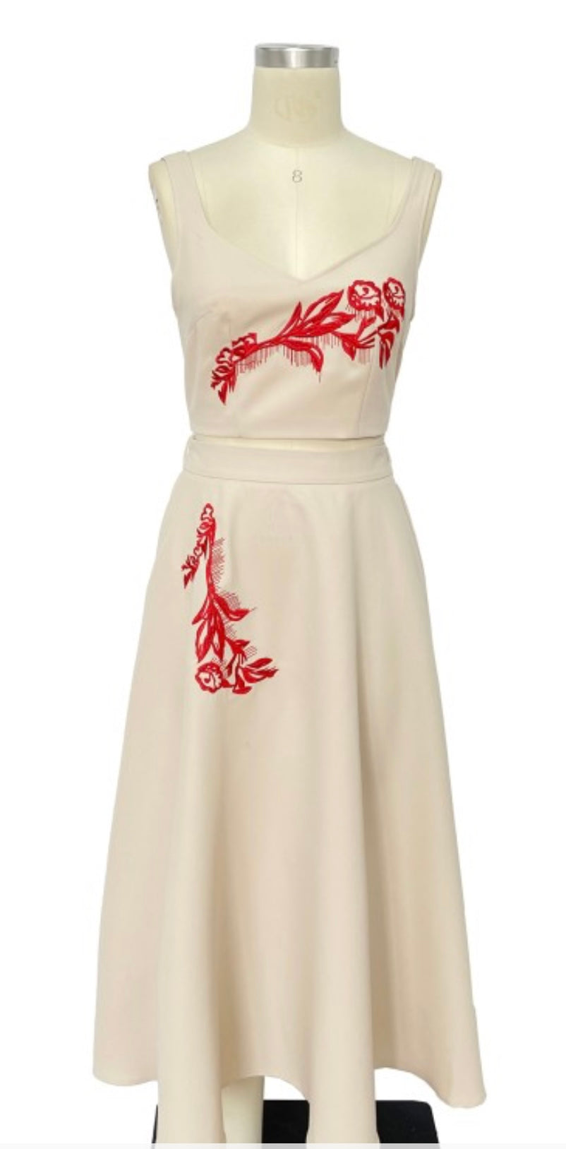 Two-piece Set With Red Floral Embroidery