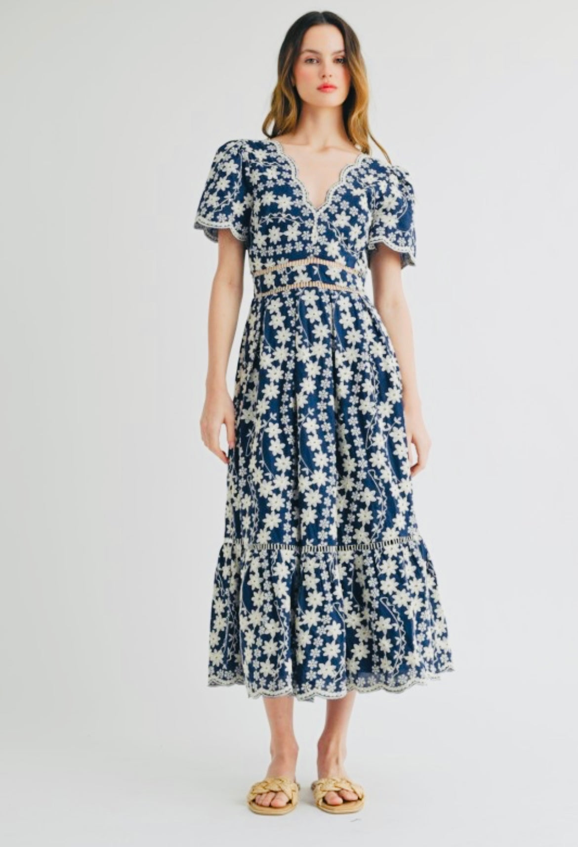 Chic Off-shoulder Lace Dress